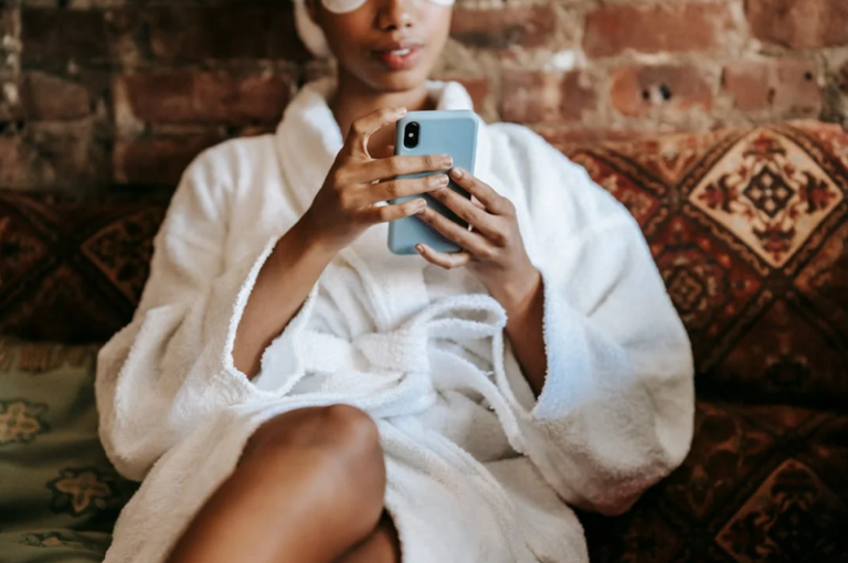 5 Simple Ways To Earn Through Using Your Smartphone