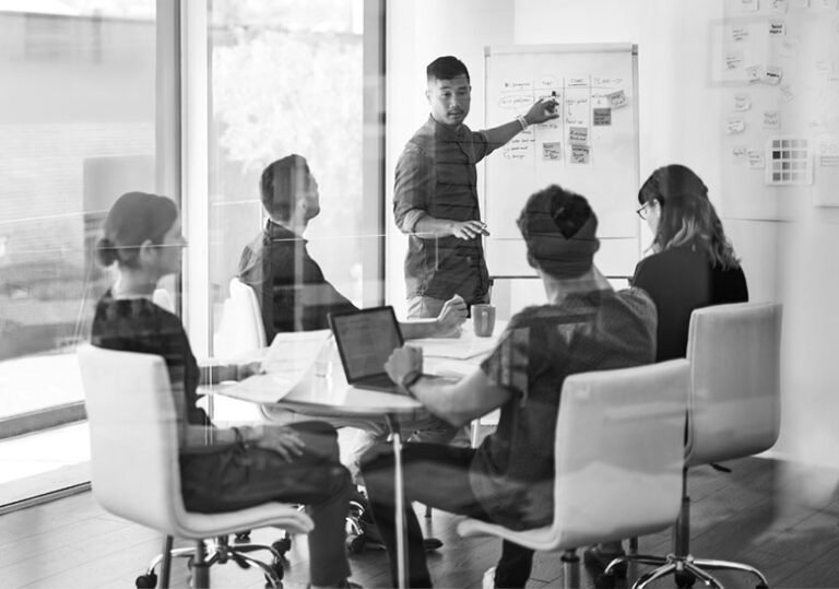 Strategic Initiatives: Key Types, How to Develop and Execute Them